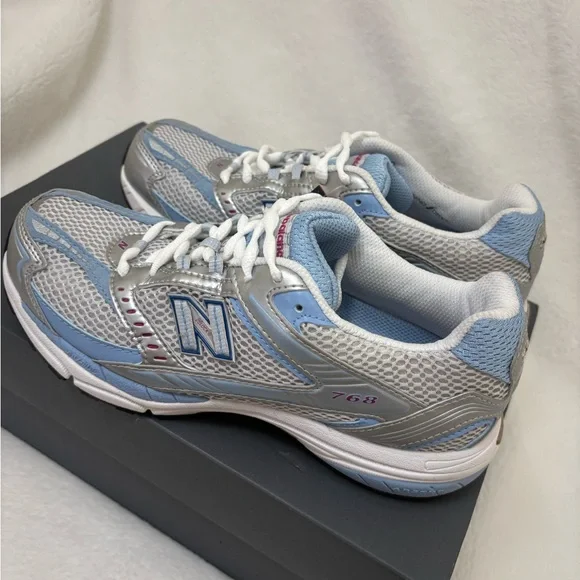New Balance Women's Silver and Blue Sneakers - Picture 2 of 6